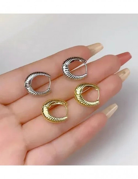 Серебристые серьги кольца из латуни с платиновым напылением и рифлением 1J10046CJJ Серебристые серьги кольца из латуни с платиновым напылением и рифлением 1J10046CJJ