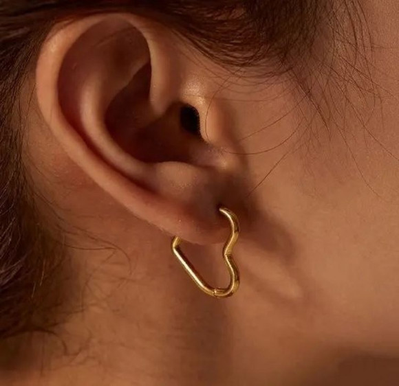 Стальные серьги-кольца сердца J10264CJJ